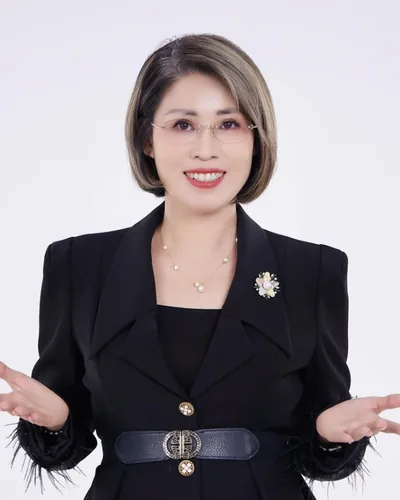 Nancy Ngô Thị Bích Quyên